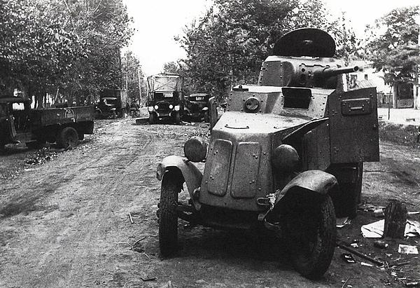 Иллюстрация к книге — Танковый блицкриг [i_284.jpg]