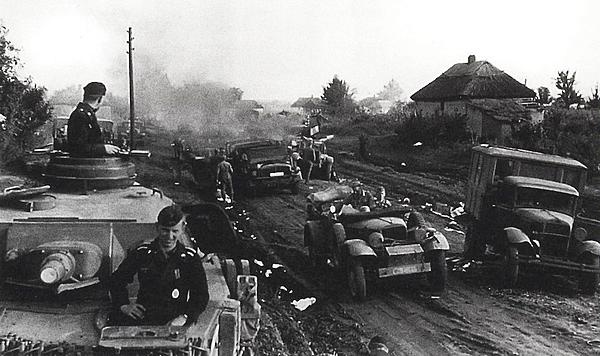 Иллюстрация к книге — Танковый блицкриг [i_311.jpg]