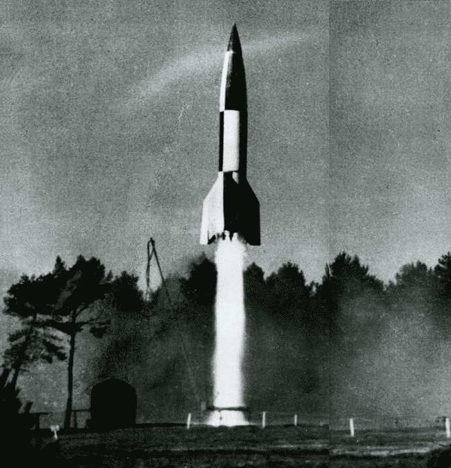 Иллюстрация к книге — Секретное оружие Гитлера.1933-1945 [i_113.jpg]