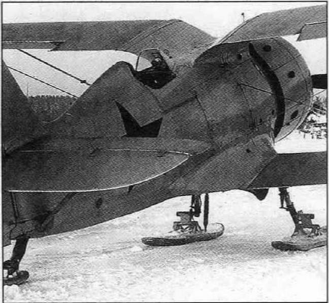 Иллюстрация к книге — Истребитель И-153 «Чайка» [i_035.jpg]