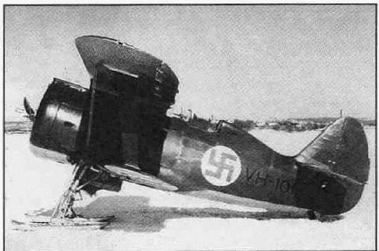 Иллюстрация к книге — Истребитель И-153 «Чайка» [i_071.jpg]