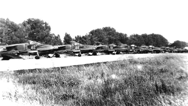 Иллюстрация к книге — Истребитель-бомбардировщик МиГ-27 [i_123.jpg]