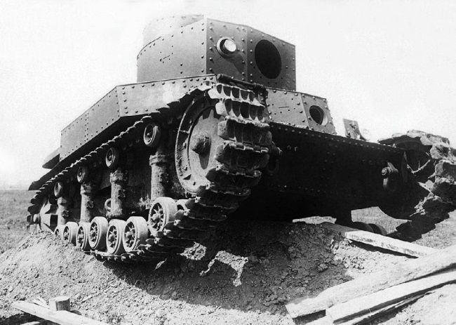 Иллюстрация к книге — Сухопутные линкоры Сталина [i_003.jpg]