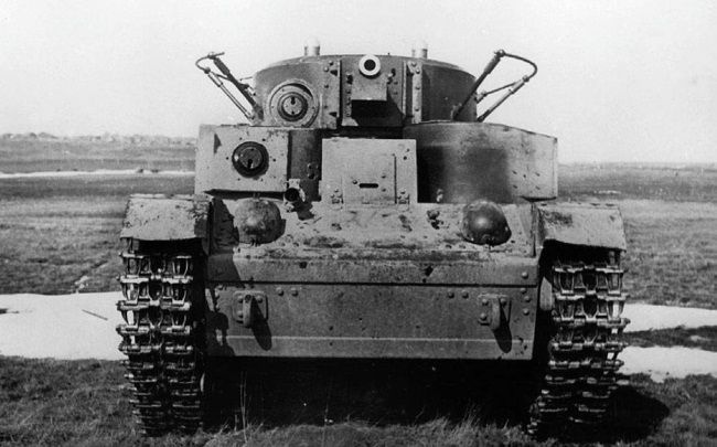 Иллюстрация к книге — Сухопутные линкоры Сталина [i_028.jpg]