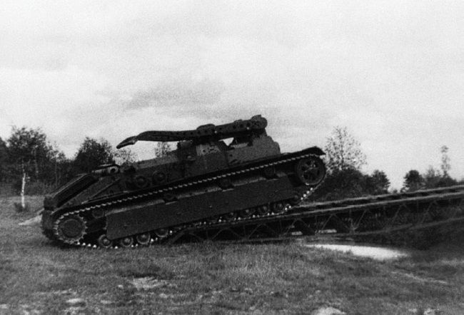 Иллюстрация к книге — Сухопутные линкоры Сталина [i_047.jpg]