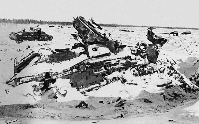 Иллюстрация к книге — Сухопутные линкоры Сталина [i_096.jpg]