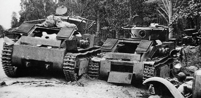 Иллюстрация к книге — Сухопутные линкоры Сталина [i_122.jpg]