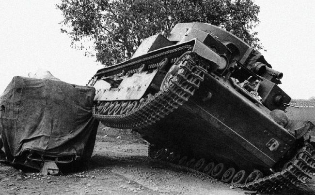 Иллюстрация к книге — Сухопутные линкоры Сталина [i_134.jpg]