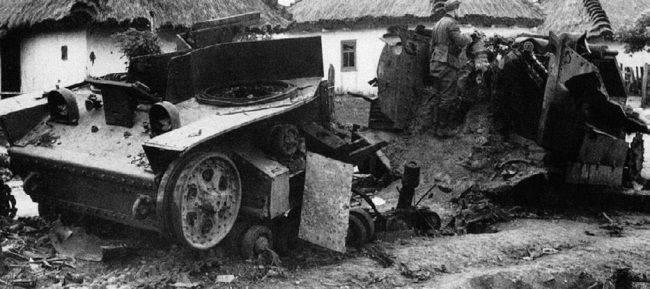 Иллюстрация к книге — Сухопутные линкоры Сталина [i_137.jpg]