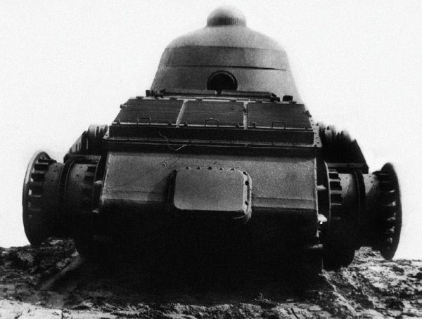 Иллюстрация к книге — Сухопутные линкоры Сталина [i_166.jpg]