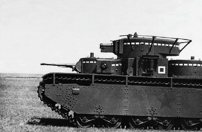 Иллюстрация к книге — Сухопутные линкоры Сталина [i_227.jpg]