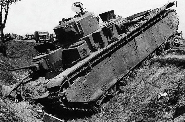 Иллюстрация к книге — Сухопутные линкоры Сталина [i_235.jpg]