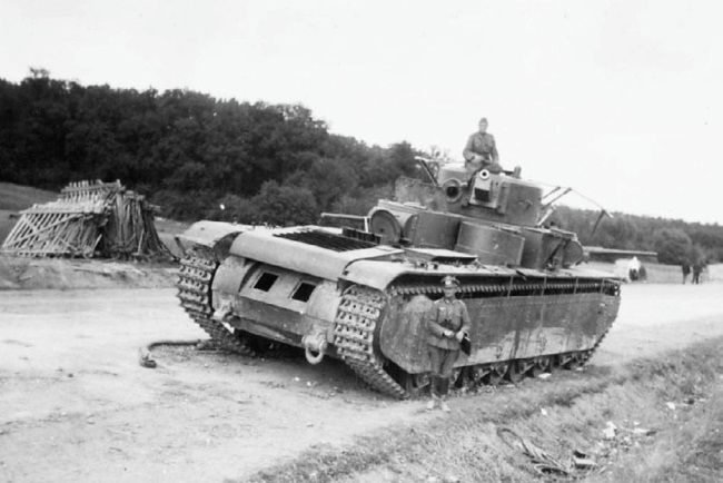 Иллюстрация к книге — Сухопутные линкоры Сталина [i_262.jpg]