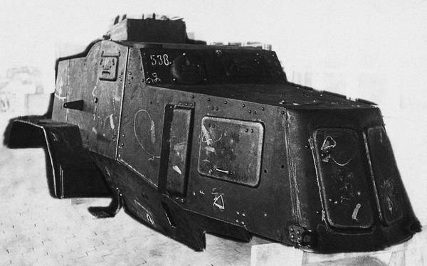 Иллюстрация к книге — Бронемашины Сталина, 1925-1945 [i_075.jpg]