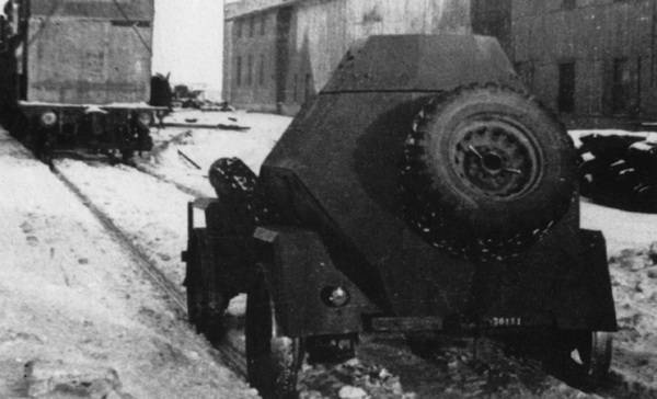 Иллюстрация к книге — Бронемашины Сталина, 1925-1945 [i_245.jpg]