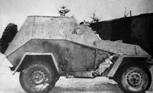 Иллюстрация к книге — Бронемашины Сталина, 1925-1945 [i_248.jpg]