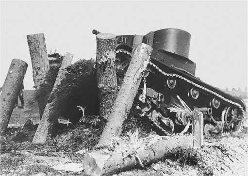 Иллюстрация к книге — Т-26. Тяжёлая судьба лёгкого танка [i_009.jpg]