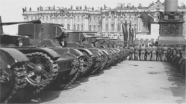 Иллюстрация к книге — Т-26. Тяжёлая судьба лёгкого танка [i_034.jpg]