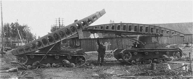 Иллюстрация к книге — Т-26. Тяжёлая судьба лёгкого танка [i_123.jpg]