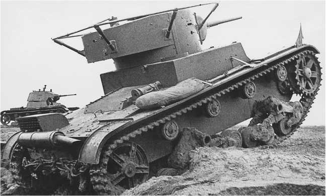 Иллюстрация к книге — Т-26. Тяжёлая судьба лёгкого танка [i_164.jpg]