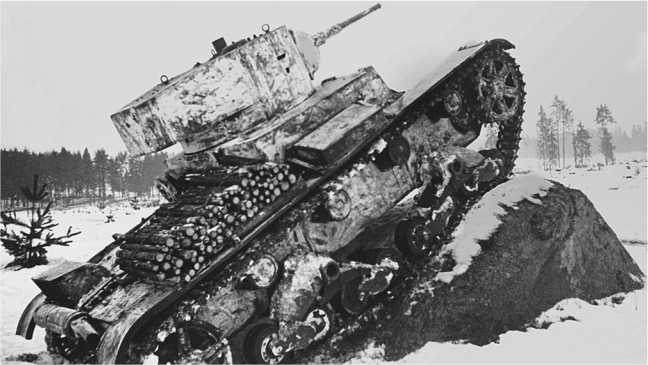 Иллюстрация к книге — Т-26. Тяжёлая судьба лёгкого танка [i_165.jpg]