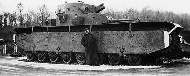 Иллюстрация к книге — Советский тяжелый танк Т-35. &quot;Сталинский монстр&quot; [i_135.jpg]