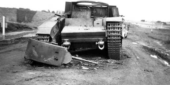 Иллюстрация к книге — Советский тяжелый танк Т-35. &quot;Сталинский монстр&quot; [i_149.jpg]