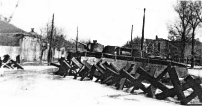 Иллюстрация к книге — Советский тяжелый танк Т-35. &quot;Сталинский монстр&quot; [i_167.jpg]