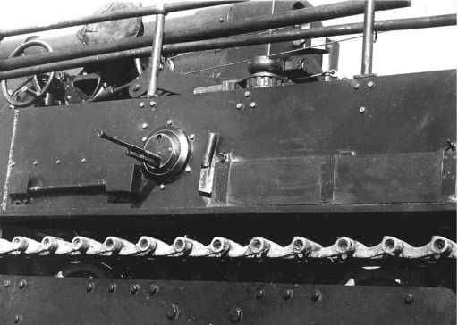 Иллюстрация к книге — Советский тяжелый танк Т-35. &quot;Сталинский монстр&quot; [i_194.jpg]