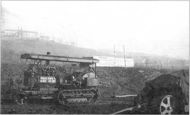 Иллюстрация к книге — Артиллерийский тягач &quot;Коминтерн&quot;. На службе у бога войны [i_004.jpg]