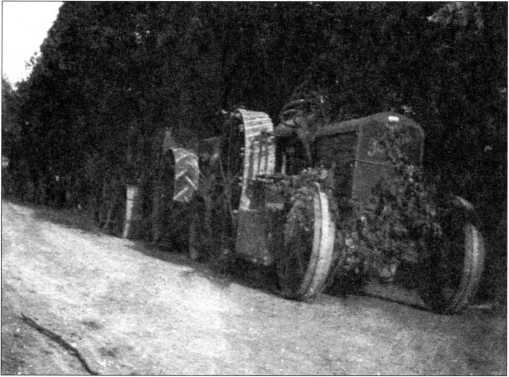 Иллюстрация к книге — Артиллерийский тягач &quot;Коминтерн&quot;. На службе у бога войны [i_008.jpg]