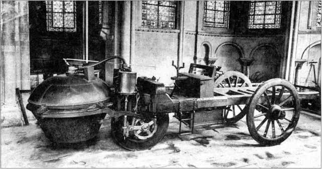 Иллюстрация к книге — Артиллерийский тягач &quot;Коминтерн&quot;. На службе у бога войны [i_019.jpg]