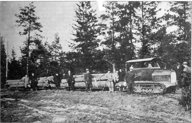 Иллюстрация к книге — Артиллерийский тягач &quot;Коминтерн&quot;. На службе у бога войны [i_024.jpg]