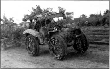 Иллюстрация к книге — Артиллерийский тягач &quot;Коминтерн&quot;. На службе у бога войны [i_042.jpg]