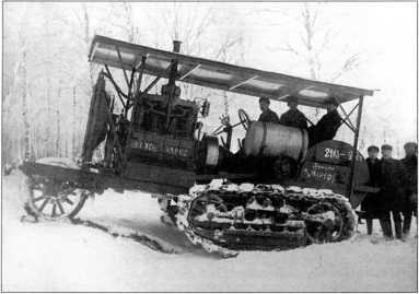 Иллюстрация к книге — Артиллерийский тягач &quot;Коминтерн&quot;. На службе у бога войны [i_052.jpg]