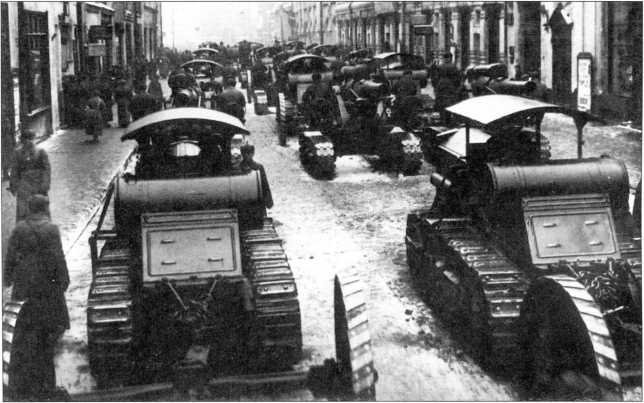 Иллюстрация к книге — Артиллерийский тягач &quot;Коминтерн&quot;. На службе у бога войны [i_075.jpg]