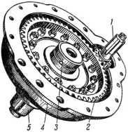 Иллюстрация к книге — Артиллерийский тягач &quot;Коминтерн&quot;. На службе у бога войны [i_133.jpg]