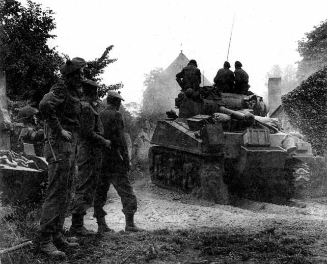 Иллюстрация к книге — Танк «Шерман» [pic_46.jpg]