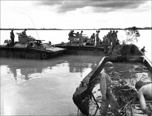 Иллюстрация к книге — Десантные амфибии Второй Мировой [i_167.jpg]