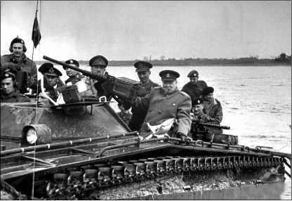 Иллюстрация к книге — Десантные амфибии Второй Мировой [i_210.jpg]