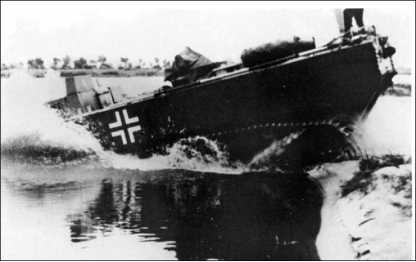 Иллюстрация к книге — Десантные амфибии Второй Мировой [i_280.jpg]