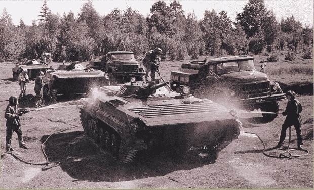 Иллюстрация к книге — Боевые машины пехоты БМП-1, БМП-2 и БМП-3: «Братская могила пехоты» или супероружие [i_007.jpg]