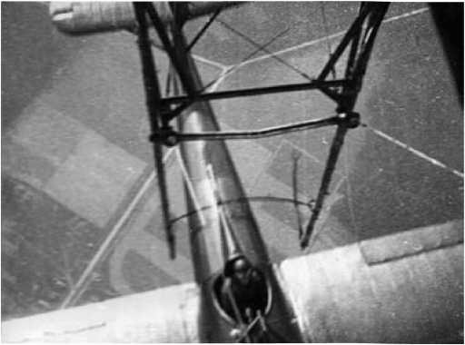 Иллюстрация к книге — Экспериментальные самолёты России. 1912-1941 гг. [i_127.jpg]