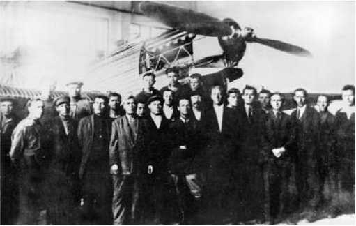 Иллюстрация к книге — Экспериментальные самолёты России. 1912-1941 гг. [i_180.jpg]