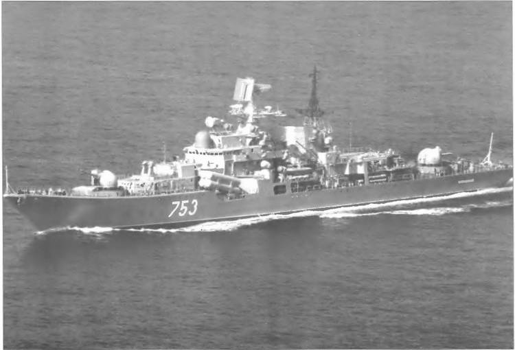 Иллюстрация к книге — Расходный материал флота. Миноносцы СССР и России [i_051.jpg]