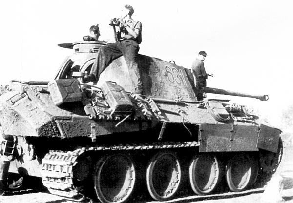 Иллюстрация к книге — Тяжёлый танк «Пантера». Первая полная энциклопедия [i_054.jpg]