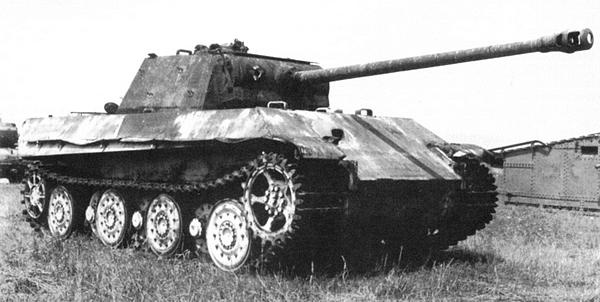 Иллюстрация к книге — Тяжёлый танк «Пантера». Первая полная энциклопедия [i_074.jpg]