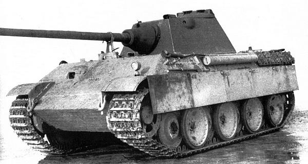 Иллюстрация к книге — Тяжёлый танк «Пантера». Первая полная энциклопедия [i_145.jpg]