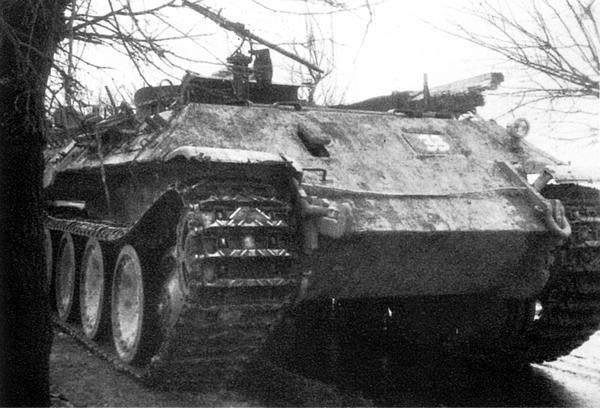 Иллюстрация к книге — Тяжёлый танк «Пантера». Первая полная энциклопедия [i_161.jpg]