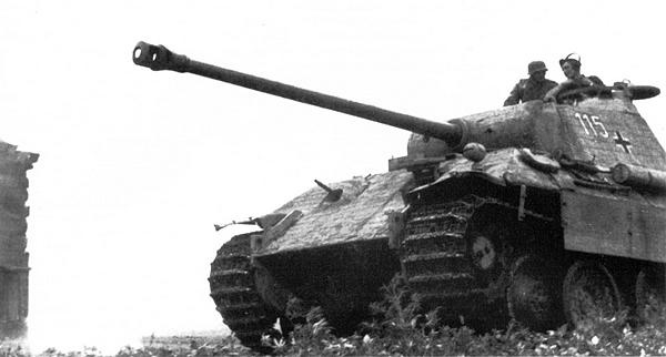 Иллюстрация к книге — Тяжёлый танк «Пантера». Первая полная энциклопедия [i_232.jpg]